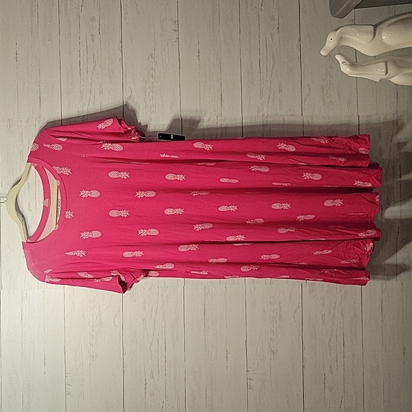 NWT | Mini Super Soft Fit & Flare Dress | Pineapple Print | Size 1 - Picture 3 of 6